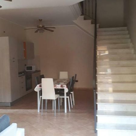 Villa Jamyra Sant'Arpino Екстер'єр фото