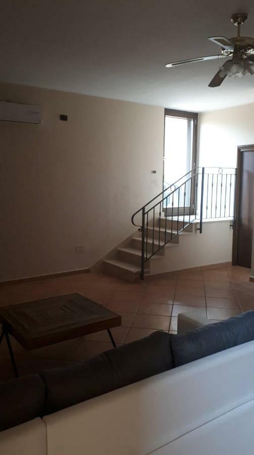 Villa Jamyra Sant'Arpino Екстер'єр фото