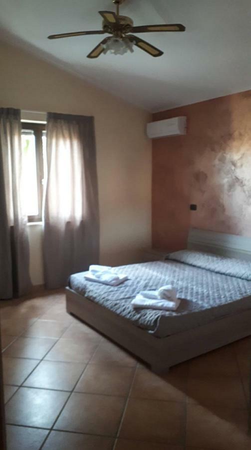 Villa Jamyra Sant'Arpino Екстер'єр фото