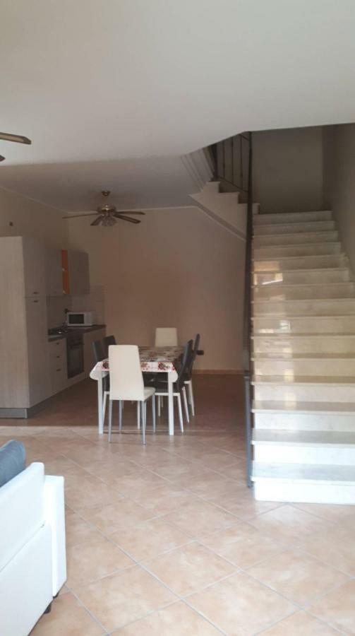 Villa Jamyra Sant'Arpino Екстер'єр фото