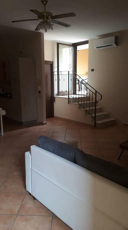 Villa Jamyra Sant'Arpino Екстер'єр фото